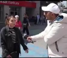 Sokak röportajında tepki çeken zorbalık! İstediği cevapları alamayınca çirkinleşti