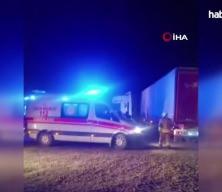 Hatay'da tırla çarpışan Tofaş hurdaya döndü!