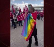  İrfan Değirmenci LGBT propagandası yaptı