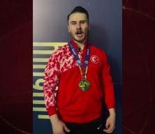Milli sporcumuz Enes Özdemir, Ermenistan'da altın madalya kazandı