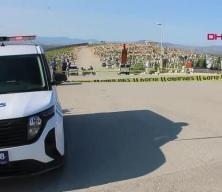 Mezarlıkta silahlı kavga: 3 yaralı