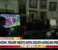 Trump'tan Güney Afrika liderine soykırım suçlaması! Dünyanın gözü önünde videoları izletti