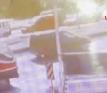  3 kişinin hayatını kaybettiği silahlı saldırı kamerada