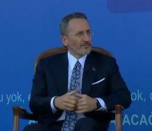 Fahrettin Altun, Sultanahmet Meydanı'nda düzenlenen "Filistin İçin Sessiz Kalma" programında konuştu