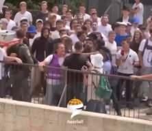 Filistinli genç Peygamberimize (S.A.V) küfreden Siyonistlere tek başına karşı koydu!