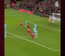 Real Madrid Arnold'u kadrosuna kattığını açıkladı