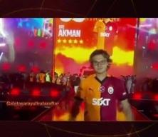 Şampiyonluk kutlamalarında yuhalanan oyuncu takımdan ayrılma kararı aldı