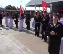 Samsun'da Ot Yemekleri Festivali'nde 'ısırganlı dondurma'ya yoğun ilgi