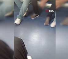 İzmir'de skandal görüntü! Metroda püfür püfür sigara içti..