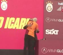 Dursun Özbek’ten Icardi açıklaması: "Taraftarı yine coşturacak"