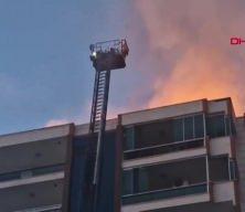 Diyarbakır'da çıkan yangında 2'si çocuk 3 kişi hayatını kaybetti