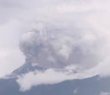 Guatemala’daki Fuego Yanardağı patladı
