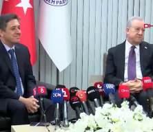 MHP-DEM Parti bayramlaşmasına damga vuran 'çay' şakası