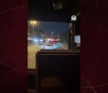 Sultangazi'de otobüs şoförü ile otomobil sürücüsünün kavgası kamerada