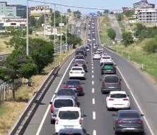 Tekirdağ-İstanbul yolunda bayram tatilinden dönüş yoğunluğu başladı