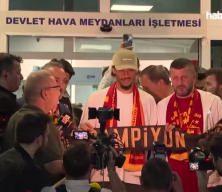 Sane Galatasaray'da ama son görev Bayern'le!