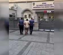 İzmir'de çocuk istismarı suçundan aranan şahıs yakalandı