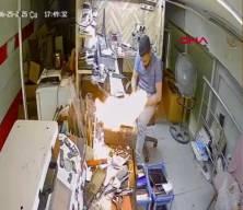Tamire getirilen telefon bomba gibi patladı