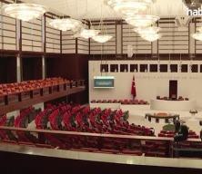 HÜDA PAR’dan dini değerlere hakaret için ağır cezalar öngören kanun teklifi