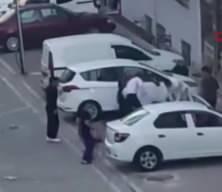 Küfür tartışmasında ortalık karıştı: Tekme tokat birbirine girdiler