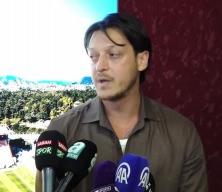 Mesut Özil, kuracağı akademide dünya çapında futbolcular yetiştirmeyi hedefliyor