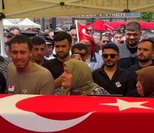 Şehidimizin cenazesinde gözyaşlarına boğan anlar: Cennet kokuyor burası