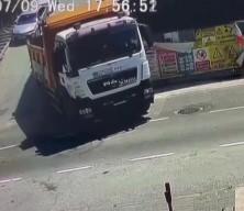 Üsküdar'da feci kaza: Motosiklet sürücüsünün bacağı koptu