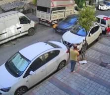 Yürekler Ağıza Geldi! Aniden yola fırlayan çocuğa otomobil çarptı