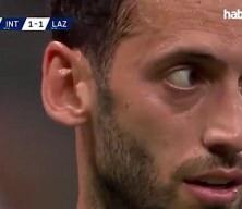 Milli futbolcu Hakan Çalhanoğlu'na Fenerbahçe'den ilk teklif geldi