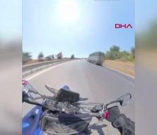 Ters yöne giren otomobille kafa kafaya geldiler
