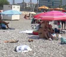 '53 derece' uyarısı yapılan Antalya'da hissedilen sıcaklık 46,6 derece oldu