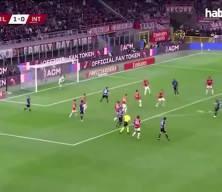 Hakan Çalhanoğlu'na gelen talepler üzerine Inter 'Hayali taleplerle karşı karşıyayız' açıklaması geldi