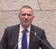İsrail'de Haredilerin askerlikten muafiyetine karşı çıkan Meclis Komitesi Başkanı görevden alındı