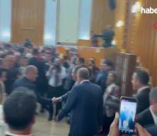 "Memleket Partisi'nde fırtına gibi kurultay: Delegeler dışarda, parti tarihe karıştı"