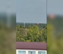 Rusya'da 49 kişinin öldüğü yolcu uçağının düştüğü anlar kameraya yansıdı