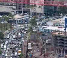 Tsunami uyarısının ardından Hawaii'de trafik kilitlendi