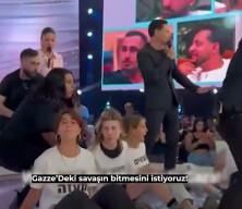İsrail'de aktivistler canlı yayını bastı! Gazze'de ateşkes sloganları attılar