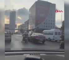 Maganda trafikte tartıştığı sürücüye yumruklu saldırı gerçekleştirdi