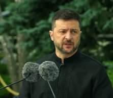 Volodimir Zelenskiy: Topraklarımızı işgalcilere teslim etmeyeceğiz