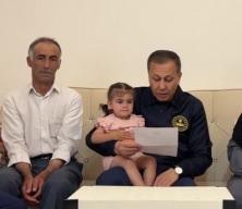 Bakan Yerlikaya'dan şehit ailesine ziyaret