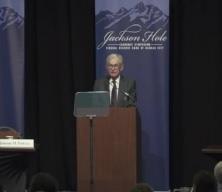 Fed Başkanı Powell, faiz indirimine kapı araladı