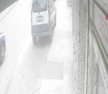 Filmleri aratmayan görüntüler! Freni boşalan arazöz ortalığı savaş alanına çevirdi...