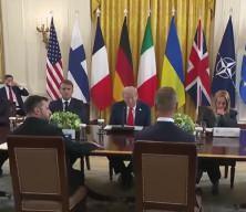 Trump’tan Beyaz Saray’da Putin’i arama krizi