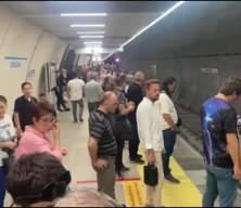 Bakırköy-Kayaşehir Metro Hattı'nda teknik arıza nedeniyle yoğunluk