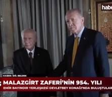 MHP lideri Bahçeli, "Canların Türküsü" ve "Kardeşlik Türküsü" eserlerini Cumhurbaşkanı Erdoğan'a dinletti