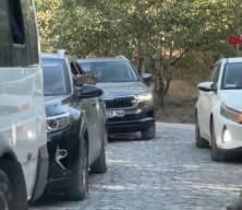 Nemrut'ta beslediği ayının saldırısından son anda kurtuldu