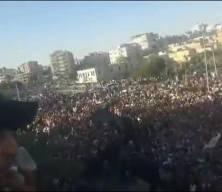 Suriye'de tarihi anlar! Halka Şara'yı bağrına bastı: Siyonistlerin tahtını sars