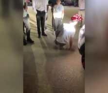 Düğün sonrasında damada işkence gibi eğlence!