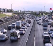 İstanbul trafiğinde okullarda uyum haftası yoğunluğu