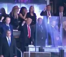 Donaldı Trump'ı suikast korkusu sardı! Kurşun geçirmez cam böyle kaydedildi